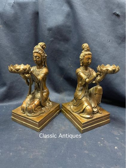 เชิงเทียน เทพถือดอกบัว ทองเหลืองสะสม รูปที่ 3