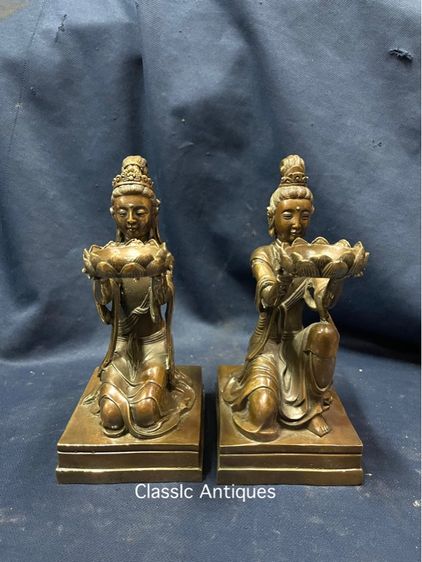 เชิงเทียน เทพถือดอกบัว ทองเหลืองสะสม รูปที่ 2