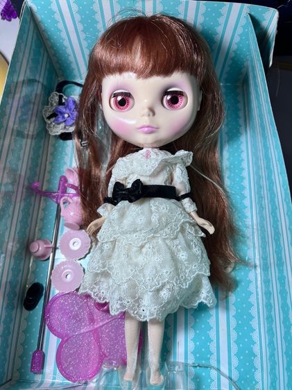 Neo-Blythe "Velonica Lace