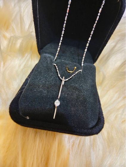 สร้อยคอทองคำขาวพร้อมจี้เพชร รูปที่ 3