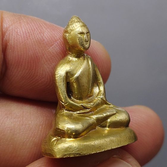 พระกริ่ง ฝีพระหัตถ์สมเด็จย่า เนื้อทองผสม ปี 2515 ฟอร์มพระสวย แท้ดูง่าย เนื้อหายาก รูปที่ 4