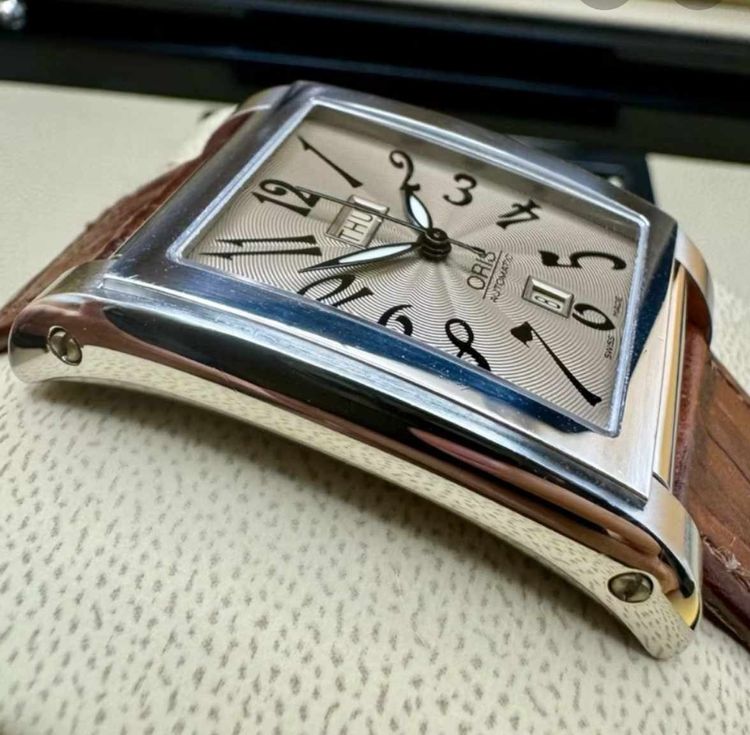 Oris Rectangular  รูปที่ 5