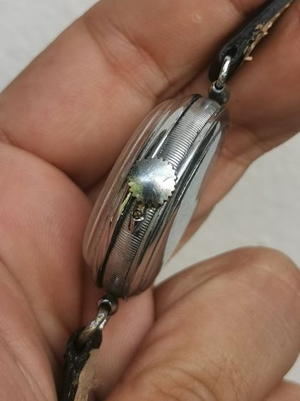 นาฬิกา Vintage Longines Trench Watch Cal.13.82 (Years 1910) หน้ากระเบื้อง เข็มบลูสตีล ไขลาน หายากมาก แบ่งปันถูกที่สุดหลักพันครับ รูปที่ 6