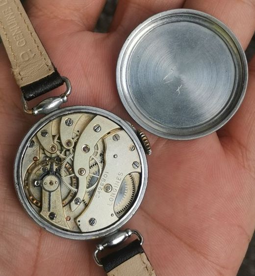 นาฬิกา Vintage Longines Trench Watch Cal.13.82 (Years 1910) หน้ากระเบื้อง เข็มบลูสตีล ไขลาน หายากมาก แบ่งปันถูกที่สุดหลักพันครับ รูปที่ 10