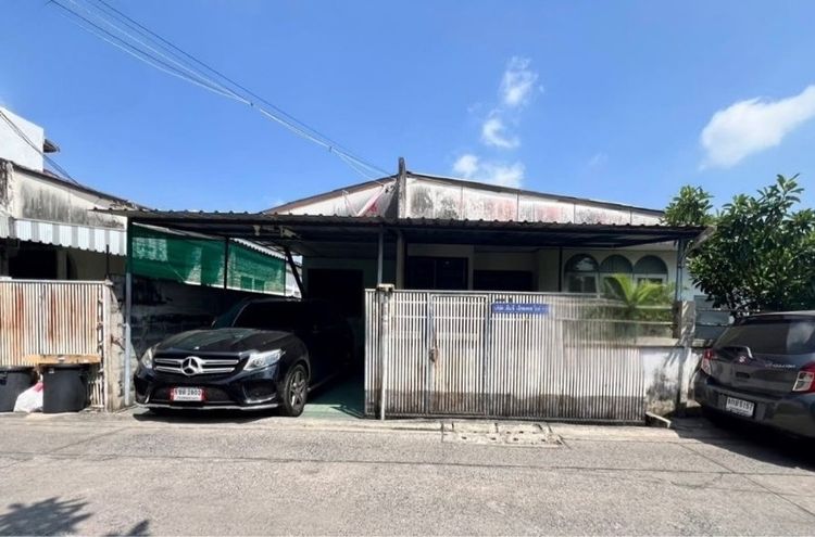 อื่นๆ มีบางส่วน สร้างเสร็จก่อน 2010 ที่ดินขนาด 48 ตารางวา ลาดพร้าววังหิน รูปที่ 3