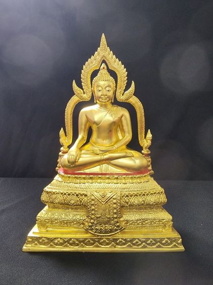 พระบูชาหลวงพ่อเพชร วัดท่าหลวง รุ่น กาญจนา ปี ๒๕๓๙ หน้าตัก 5 นิ้ว ปิดทองสวยงดงาม