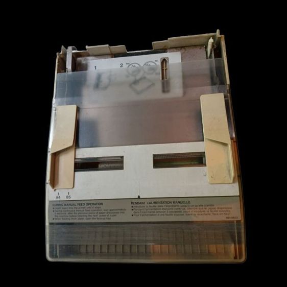 Macintosh ถาดป้อนกระดาษ เลเซอร์ ทูเอฟ