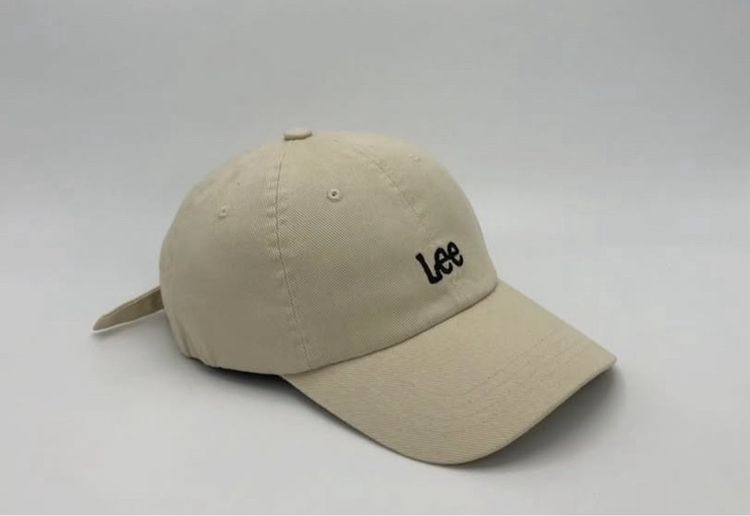 หมวก Lee สีครีม  โลโก้ Lee classic brand  แท้ 💯 รูปที่ 3