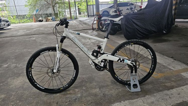 Commencal Meta4