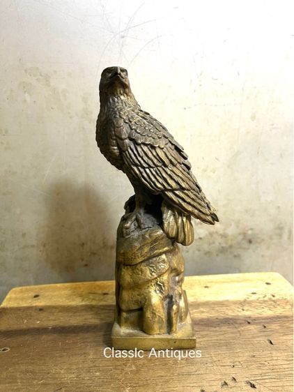 รูปปั้น นกอินทรี ทองเหลืองสะสม รูปที่ 2