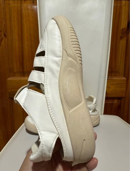 รองเท้ารัดส้นพื้นหนา รูปที่ 9