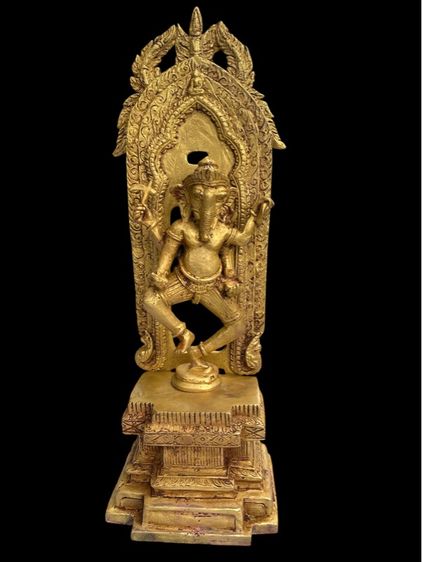 เทวรูปโบราณสมัยลบบุรีถอดได้ห้าชิ้นสวยหายากอายุหลายร้อยปี