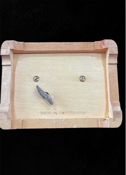 Antique Reuge 18 Note Music Box Switzerlandกล่องดนตรีโบราณ Reuge 18 Note  รูปที่ 5