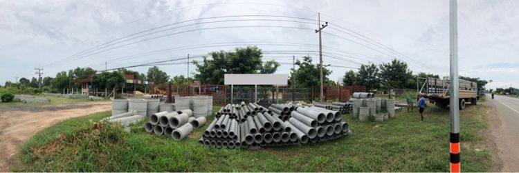 ขายที่ดินพร้อมบ้านเดี่ยว 2 หลัง ติดถนน 4 เลน หน้ากว้าง เหมาะสำหรับทำธุรกิจ 