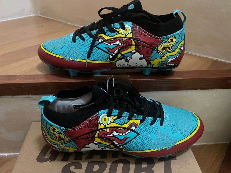 รองเท้าฟุตบอล สตั๊ด ยี่ห้อgrandsport สีเขียว เบอร์40 ยาว25.5cm