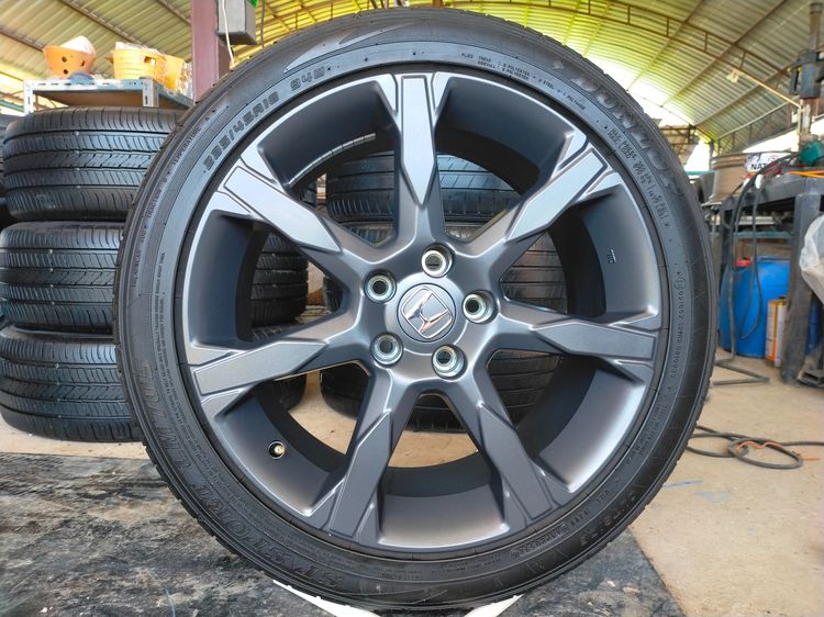 แม็กฮอนด้า สีเดิมป้ายแดง ขอบ18 พร้อมยางดันลอป 235 45 18 ปี24  ยางสวยทุกเส้นใส่ civic accord HRV