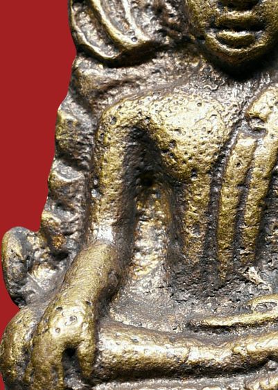 ผิวมะกรูด 🔆 เก่าเก็บ 🔐 พระพุทธชินราชอินโดจีน วัดสุทัศน์ ปี 2485 พิมพ์ต้อใหญ่ บัวขีด เนื้อทองผสม รูปที่ 10