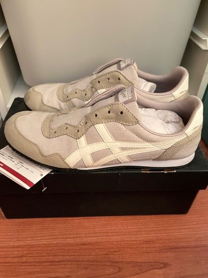 รองเท้าผ้าใบมือสอง Onitsuka Tiger slip-on