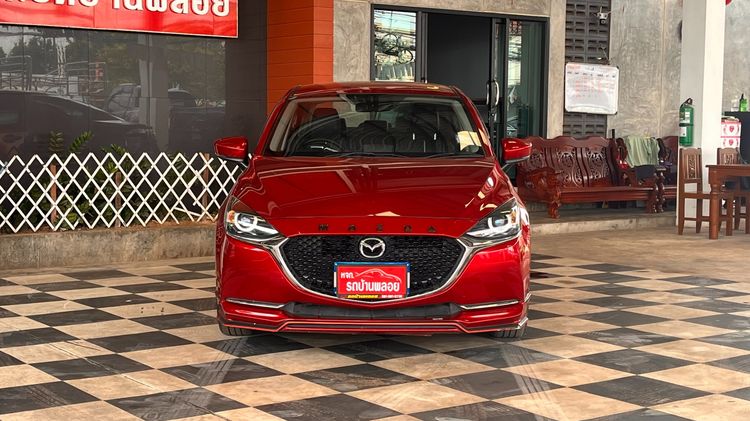 Mazda Mazda 2 2021 1.3 Skyactiv-G S Leather Sedan Sedan เบนซิน ไม่ติดแก๊ส เกียร์อัตโนมัติ แดง รูปที่ 2