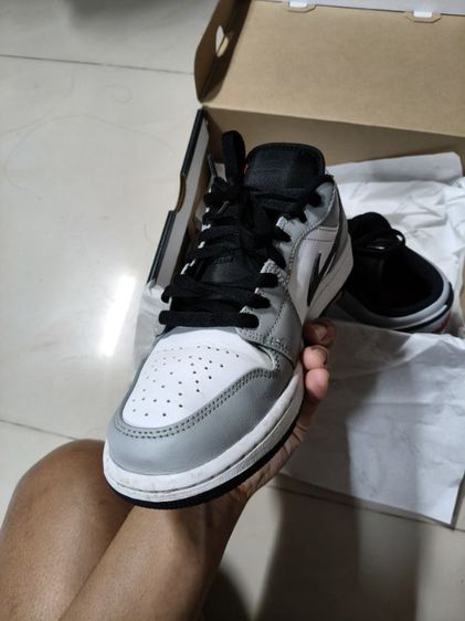 Jordan 1 Low Light Smoke Grey

ของเเท้  รูปที่ 3