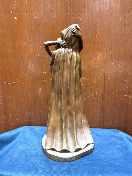 รูปปั้น ประติมากรรม ผู้หญิง ทองเหลืองสะสมA1 รูปที่ 5