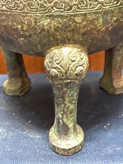 หม้อ สามขา สัมฤทธิ์ สะสมA4 รูปที่ 9