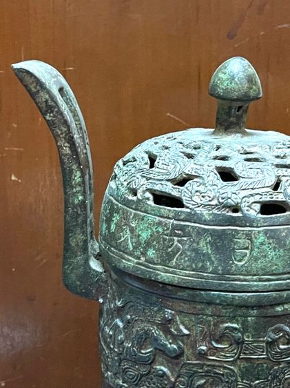 โถ สามขา สัมฤทธิ์ สะสมA3 รูปที่ 6