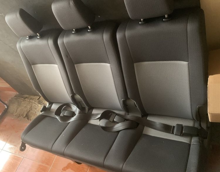 เบาะรถตู้ 12 ที่นั่ง  รูปที่ 5