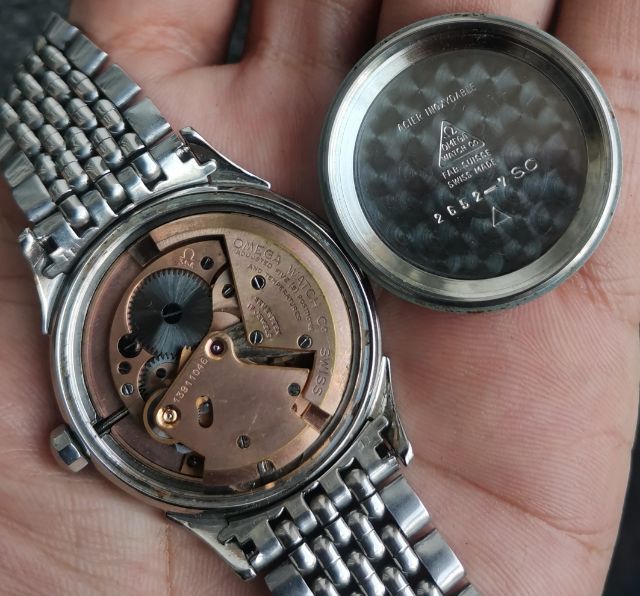 นาฬิกา Vintage Omega Constellation​ ขานก หลักว่าว Honeycomb Dial Ref.2652-7SC ระบบ Automatic Bumper​ Cal.354 หายากมาก ราคาแบ่งปันครับ รูปที่ 10