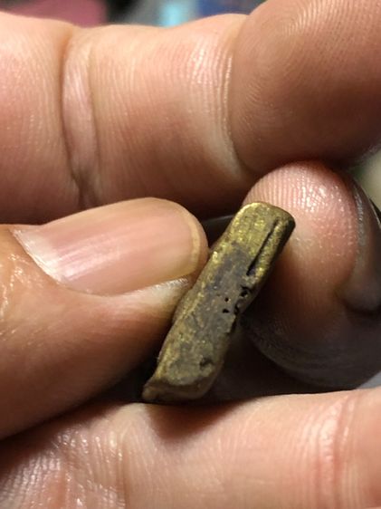 พระพุทธหล่อโบราณหลังยันต์ตามรูปสวยเนื้อทองเหลืองน่าจะวัดไร่ขิงไม่ทราบรุ่น รูปที่ 5