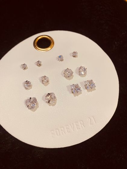  ต่างหูเซทสุดคุ้มจากแบรนด์ Forever 21  Premium Cubic Zirconia รูปที่ 3