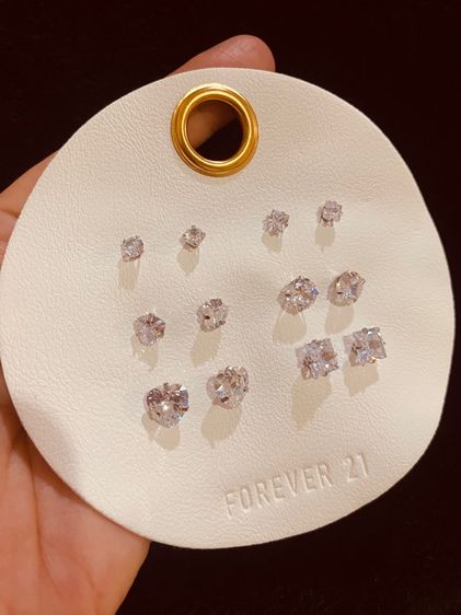  ต่างหูเซทสุดคุ้มจากแบรนด์ Forever 21  Premium Cubic Zirconia รูปที่ 9