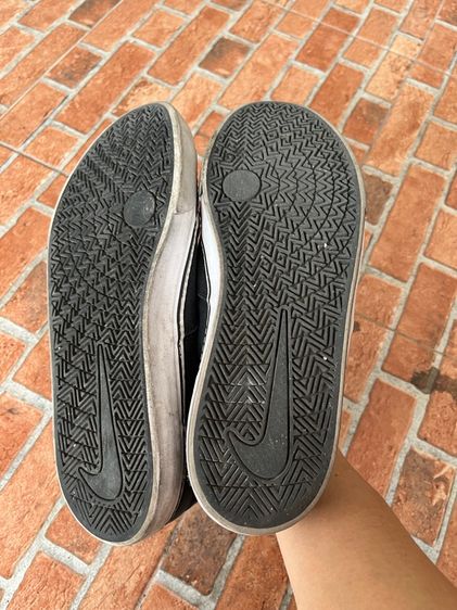 สลิปออน Nike SB Charon 2 สีดำ รูปที่ 12