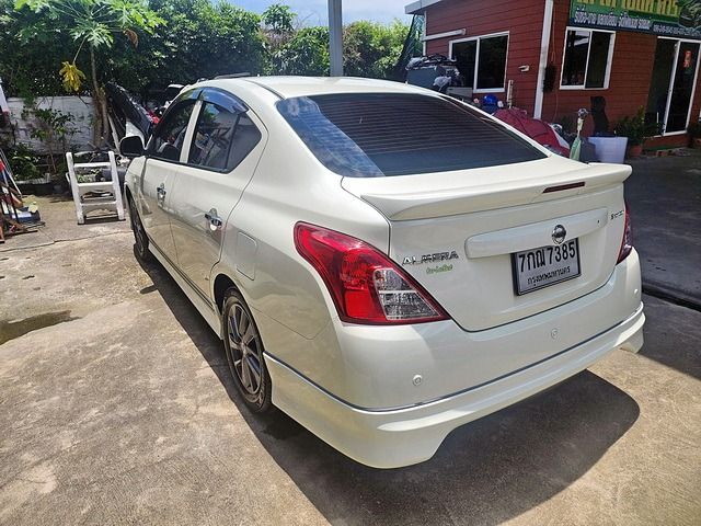 Nissan Almera 2017 1.2 VL Sportech Sedan เบนซิน ไม่ติดแก๊ส เกียร์อัตโนมัติ ขาว รูปที่ 2