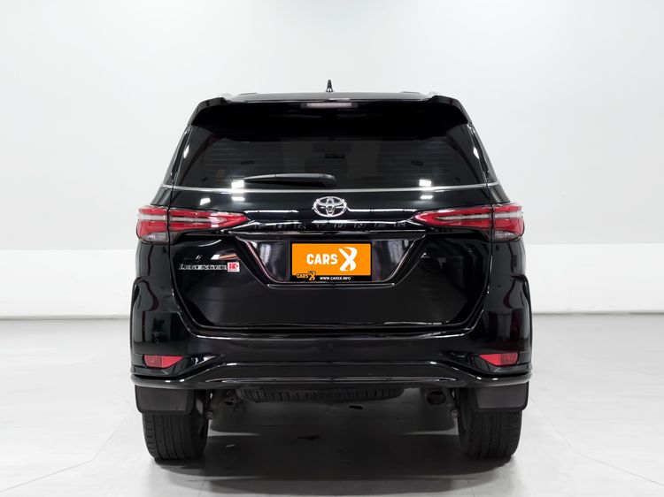 Toyota Fortuner 2021 2.4 Legender Utility-car ดีเซล ไม่ติดแก๊ส เกียร์อัตโนมัติ ดำ รูปที่ 3