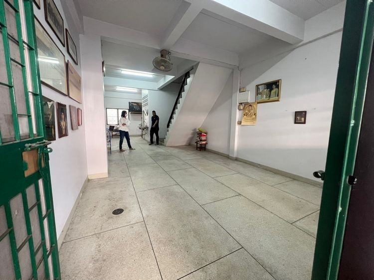 ไม่มี ขายด่วน ทฮ 2 ชั้น 20 ตร.วา 2 นอน 2 น้ำ ม.เจ้าพระยา วิลล่า รูปที่ 3