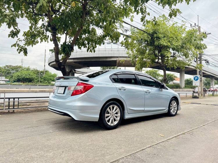 Honda Civic 2013 1.8 E i-VTEC Sedan เบนซิน ไม่ติดแก๊ส เกียร์อัตโนมัติ เทา รูปที่ 4