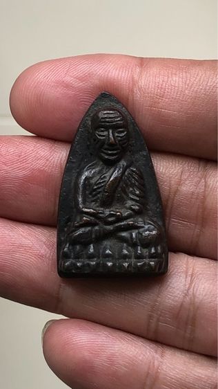 หลวงปู่ทวดเตารีดใหญ่ A วัดช้างให้ ปี 2505