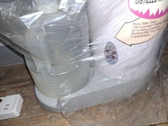 ขายเครื่องกันน้ำบริสุทธิ์ครับซื้อมาใช้ได้ไม่กี่ครั้ง