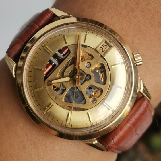 นาฬิกา Vintage Bulova Accutron​ Spaceview18k Solid​ Gold​ ระบบ Quartz Tuning Fork หายากมาก ราคาดีที่สุดในโลกครับ รูปที่ 6