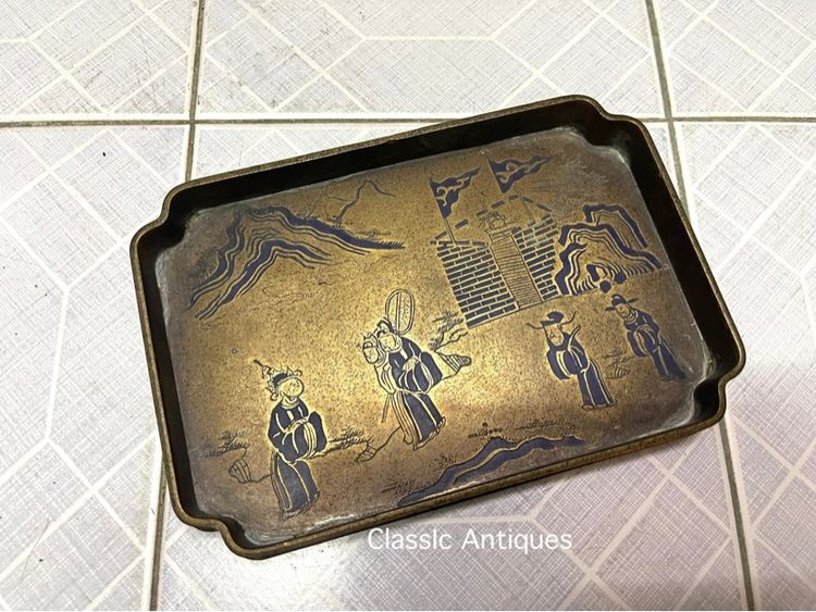 ถาด ทองเหลือง ย่อมุม ลายกำแพงเมือง ลงยาสะสม