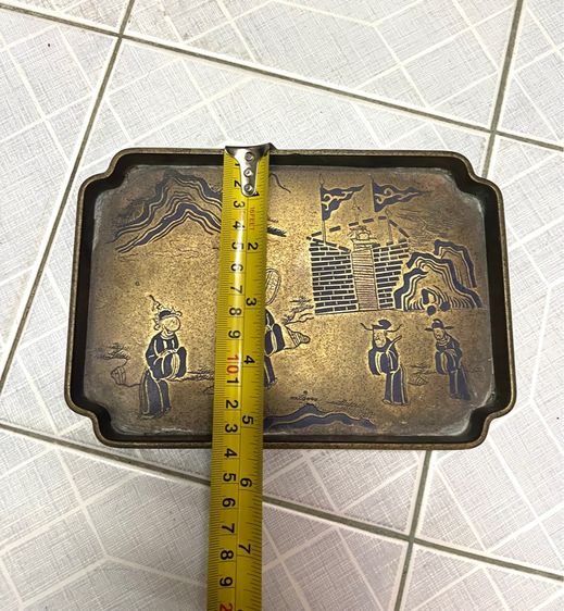 ถาด ทองเหลือง ย่อมุม ลายกำแพงเมือง ลงยาสะสม รูปที่ 12