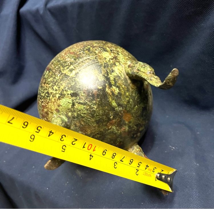 โถ สามขา หัวแกะ สัมฤทธิ์ สะสมA14 รูปที่ 14