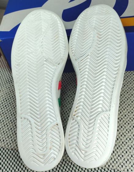 รองเท้า💥adidas💥ของแท้‼️รายพิเศษ💥สวยๆ สภาพดี💥ไซร์ 42.5 รูปที่ 12