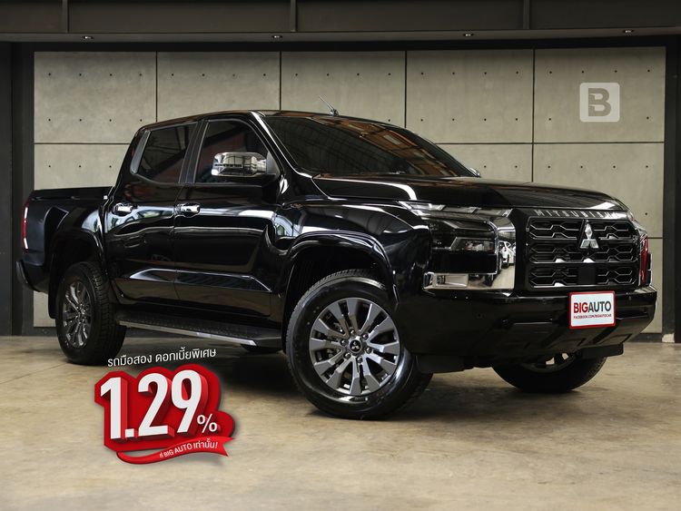 รถ Mitsubishi Triton 2.4 Plus Ultra สี ดำ