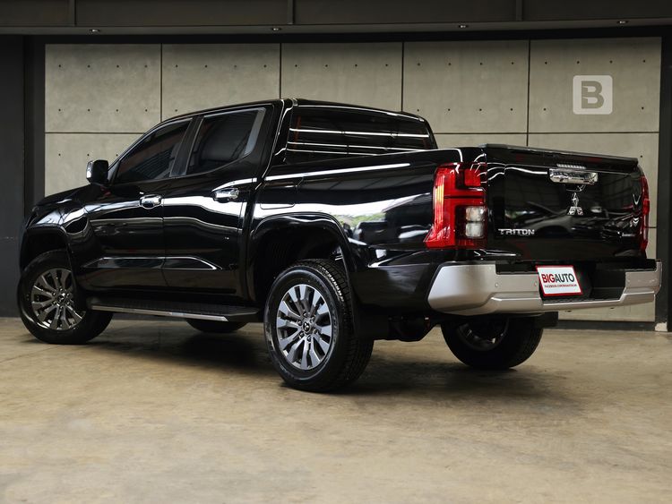 Mitsubishi Triton 2025 2.4 Plus Ultra Pickup ดีเซล ไม่ติดแก๊ส เกียร์อัตโนมัติ ดำ รูปที่ 4