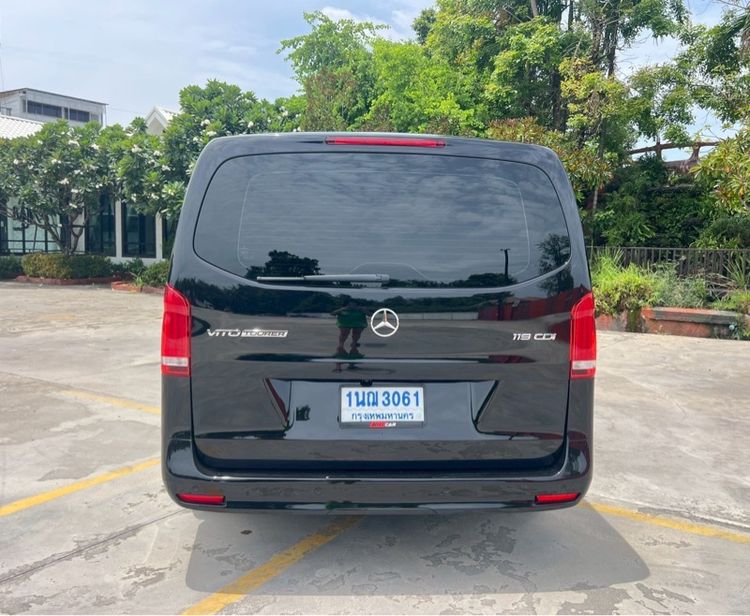 Mercedes-Benz V-Class 2025 Vito ดีเซล เกียร์อัตโนมัติ ดำ รูปที่ 2