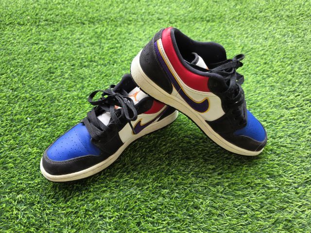 รองเท้า Nike Jordan 1 Low Lakers Top3 ของแท้ รูปที่ 4