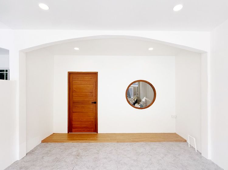 ตกแต่งครบ ไม่ใช่ หมู่บ้านสีชัยวิลล่า โกสุม38 รูปที่ 2