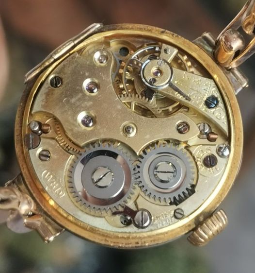 นาฬิกา Vintage Rolex 9k Solid Gold (Pink Gold)​ ทั้งตัวและสาย แท้ๆแบ่งปันในราคาดีทึ่สุดครับ รูปที่ 10